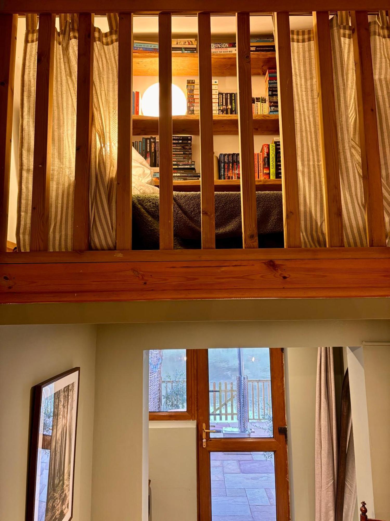 Viaduct River View & Outdoor Bath - Couples Retreat Calstock 外观 照片