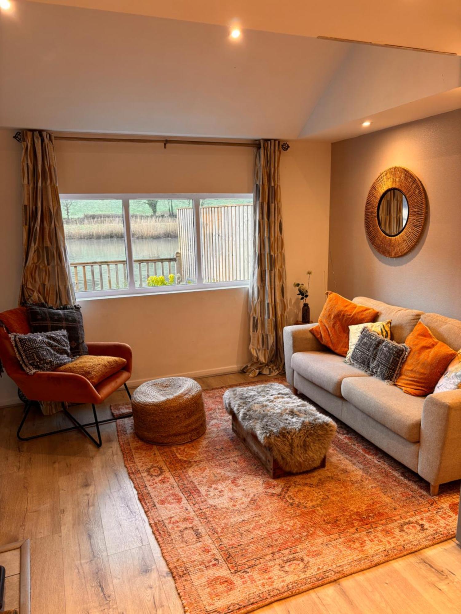 Viaduct River View & Outdoor Bath - Couples Retreat Calstock 外观 照片